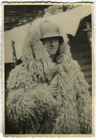 German Wwii Archive Photo: Wehrmacht Sentry Soldier In Sheepskin Overcoat