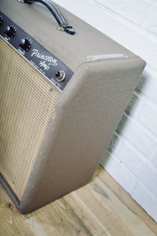 Fender 1962 vintage Princeton Amp tube guitar amp combo brownface - amplifier 3