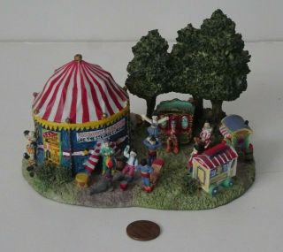 Collectiable Liberty Falls Circus Side Show Tent Scene Ah176 - Porcelain