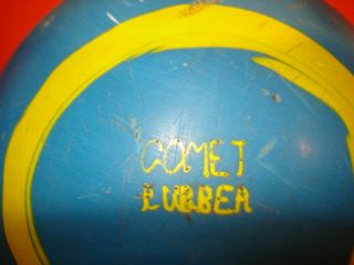 Vintage Comet Rubber Duckpin bowling ball Blue/yellow stripe 4 7/8 