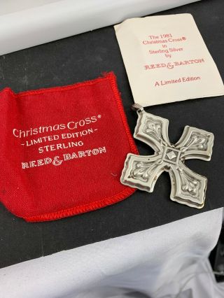 1981 Reed & Barton Sterling Silver Christmas Cross Ornament With Red Felt Pouch