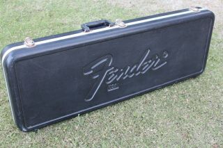 Vintage 1980s Fender Usa Molded Hardshell Guitar Case For Stratocaster