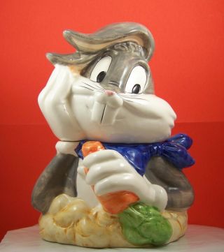 Tm & Warner Bros.  Inc.  Looney Tune Bugs Bunny Porcelain Cookie Jar 1997