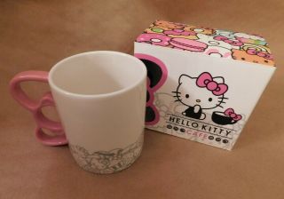 Hello Kitty Pop - Up Cafe Exclusive Ceramic Pink Bow Handle Mug Cup