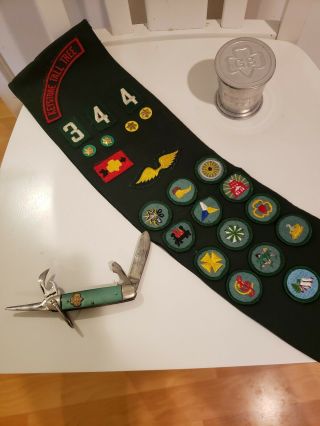 Vintage Girl Scout Sash/badges/retractable Cup/pocket Knife - From The 60 