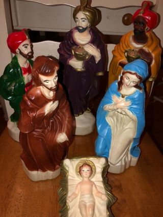 Vintage Union Products Blow Mold Table Top Small Nativity 13”