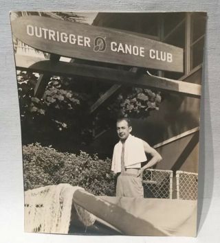 Ww 2 Large Real Picture Photo Outrigger Canoe Club Entrance W/solier Honolulu
