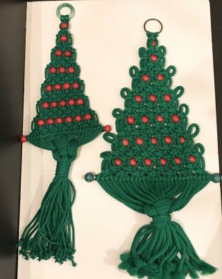 2 Vintage Green Macrame Christmas Tree Wall Hanging Red Wooden Beads Retro 70’s
