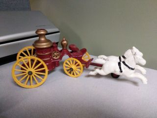 Fire Engine Water Pumper Horse Drawn Wagon Cast Iron Vintage Toy
