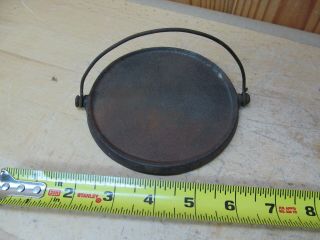 Antique Salesman Sample Or Child’s Toy Cast Iron Griddle W/ Bail Handle Wagner