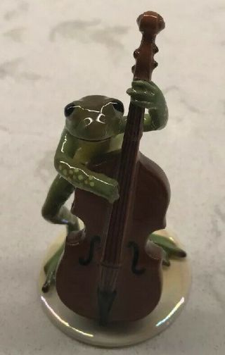 Hagen Renaker Frog Playing Bass Mini Figurine Froggy Mountain Bluegrass Band