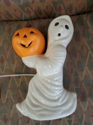 Vintage Ceramic Ghost Holding Pumpkin 12” Light Up Halloween Decor Glowing Eyes 2