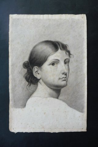 French School Early 19thc - Stunning Portrait Of A Young Woman - Charcoal
