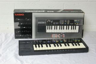 Vintage Casio Sk - 1 Sampling Synthesizer Keyboard 32 Notes