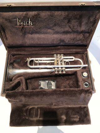 Vintage BACH STRADIVARIUS 37 ML Professional Silver Trumpet w/ case.  Estate Item 2