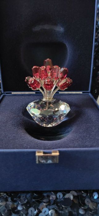Swarovski The Vase Of Red Roses 2002 And Certificate