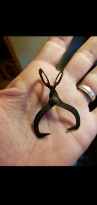 (very Rare) 1920s Miniature Ice Tongs From The Buddy L.  Ice Truck (tin)