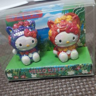 Hello Kitty Okinawa limited Shisa figure kawaii sanrio limited 3