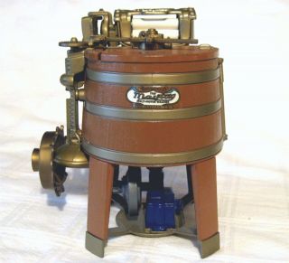 Vintage Ertl Maytag Wringer Washing Machine (salesman Sample Style) Toy
