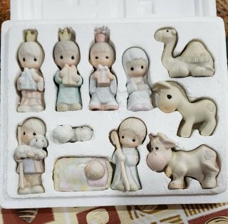 11 Pc Precious Moments Come Let Us Adore Porcelain Miniature Nativity Set
