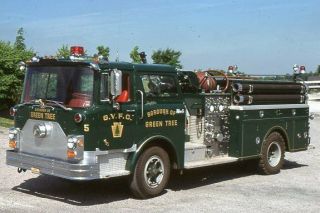 Green Tree Pa 1972 Mack Cf Pumper - Fire Apparatus Slide