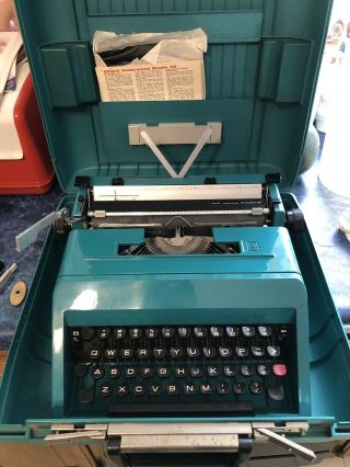 Vintage Mid Century Teal Olivetti Underwood Studio 45 Typewriter & Case