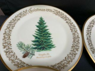 Set of 8 Lenox Christmas Commemorative Plate 10 3/4 
