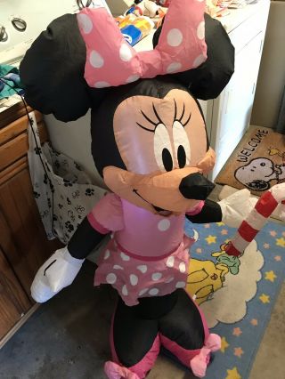 CHRISTMAS AIRBLOWN INFLATABLE DISNEY GEMMY MINNIE MOUSE FIGURE 3.  5 ' 2