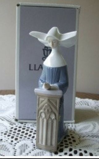 Lladro Spain 5502 Meditation Blue Robe Praying Nun Figurine,  Box