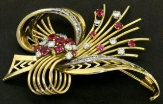 Vintage 1940s Heavy 18k Gold 2.  80ctw Vs/g Diamond & Ruby Floral Brooch