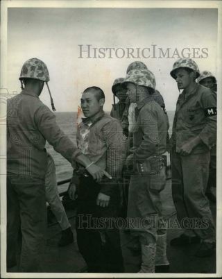 1945 Press Photo Iwo Jima,  Marine Guard Directs A Japanese Prisoner To The Brig