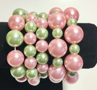 Set Of 5 Aka Alpha Kappa Alpha Pink And Green Pearl Bracelets
