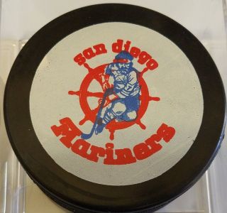 1974 - 75 Wha San Diego Mariners Vintage Official Size Puck Made In Czechoslovaki