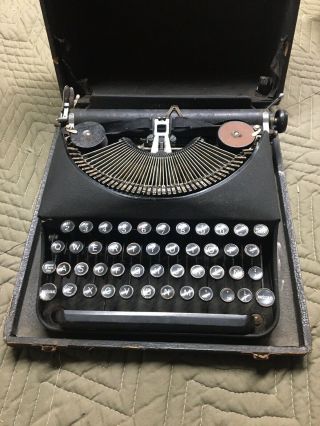 Antique Vintage Remington Rand Standard No.  5 (?) Typewriter • Spanish Keys