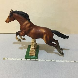 Vintage Breyer Molding Co U.  S.  A,  Jumping Horse With Wall,  Traditional 3