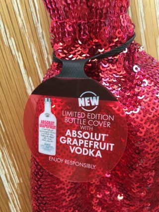 ABSOLUT Grapefruit Vodka Limited Edition Bottle Cover 750ml Hot Pink Sequins 3