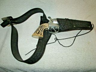Older Mattel " Fanner 50 " Cap Pistol With Holster