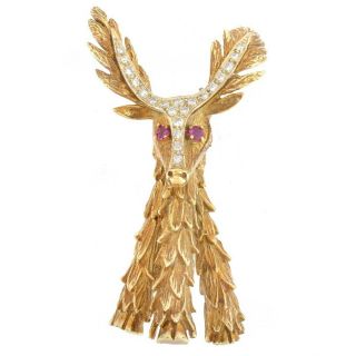 Vintage 18 Karat Yellow Gold Figural Deer Brooch