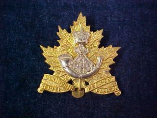 Orig Post Ww2 Cap Badge " Rhli " Royal Hamilton Light Infantry