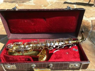 Vintage King H.  N.  White Zephyr Alto Saxophone,  One Owner,  Immaculate