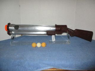Vintage Newell Ping Pong Ball Gun