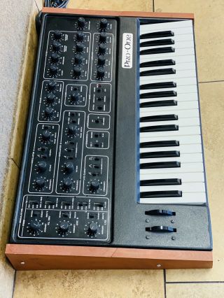 Sequential Circuits Pro One Vintage Keyboard Synthesizer 2