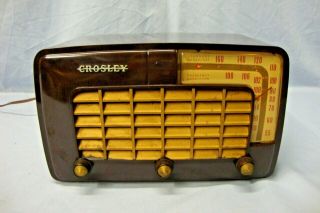 Vintage 1950 Crosley Bakelite Tube Radio Model 10 - 127 - 1
