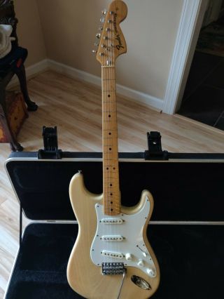 Vintage Fender Stratocaster Usa 1973 Maple Neck Guitar