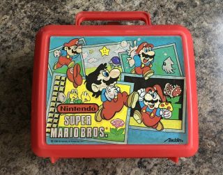 1988 Aladdin Nintendo Mario Bros.  Lunch Box & Thermos