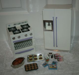 1996 San Francisco Toy Makers Side By Side Refrigerator & Stove Barbie
