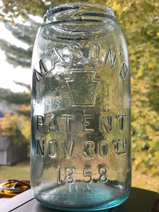 Quart Keystone Mason’s Patent 1858 Fruit Jar With Bubbles Texture