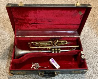 Vintage King 20 Symphony Silversonic Trumpet W/ Hard Case 3 Mouthpieces
