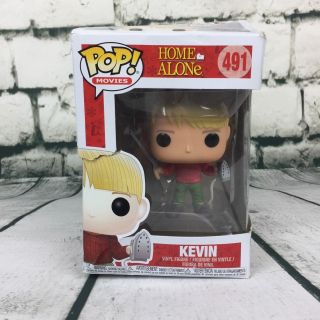 Funko Pop Movies: Home Alone Kevin Collectible Vinyl Figure 491 Comedy Movie