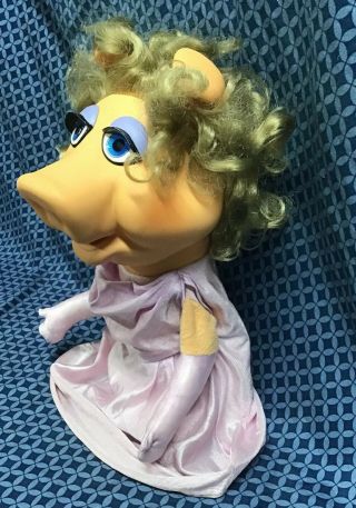 Vintage 1970s The Muppets Miss Piggy Hand Puppet 2